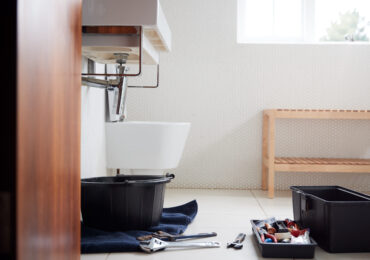 plumber issues clog toilet singapore
